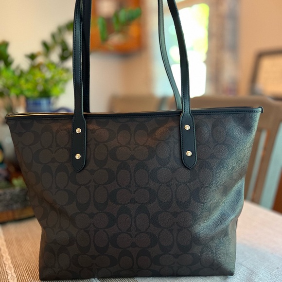 COACH Signature Tote Brown Black Canvas Leather Trim Shoulder Bag Large - Picture 2 of 8